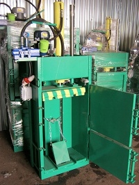 пресс для пленки в работе